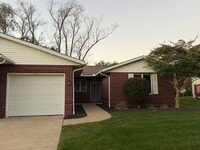 Building Photo - 2 bedroom for rent