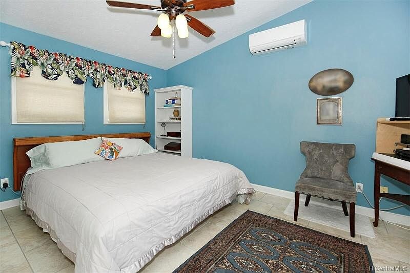 Building Photo - 1132 Mapuana St