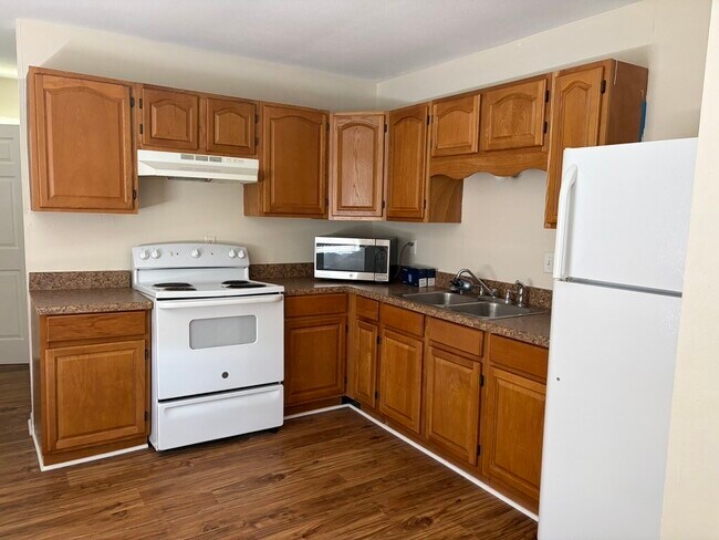 Building Photo - 204 Brandywine Rd