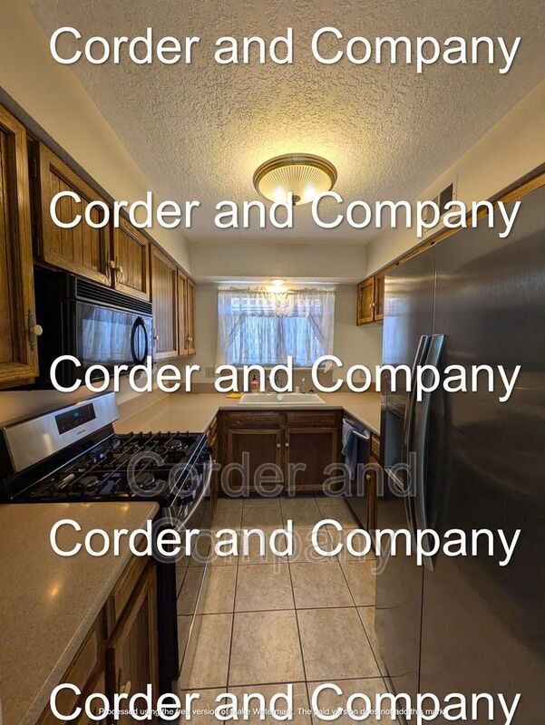 Building Photo - 8804 San Francisco Rd NE