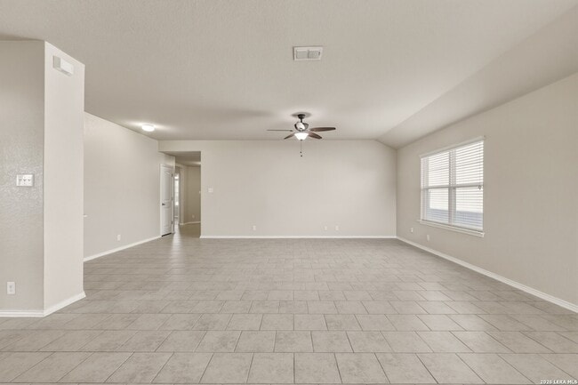 Building Photo - 8810 Double Oak