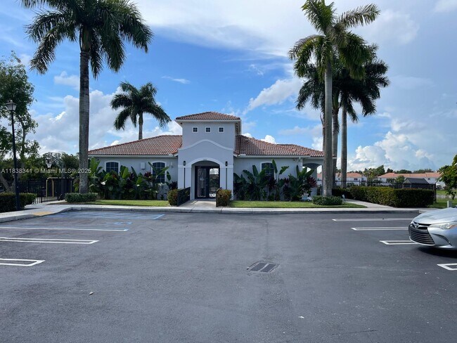Building Photo - 14888 SW 9th Ln