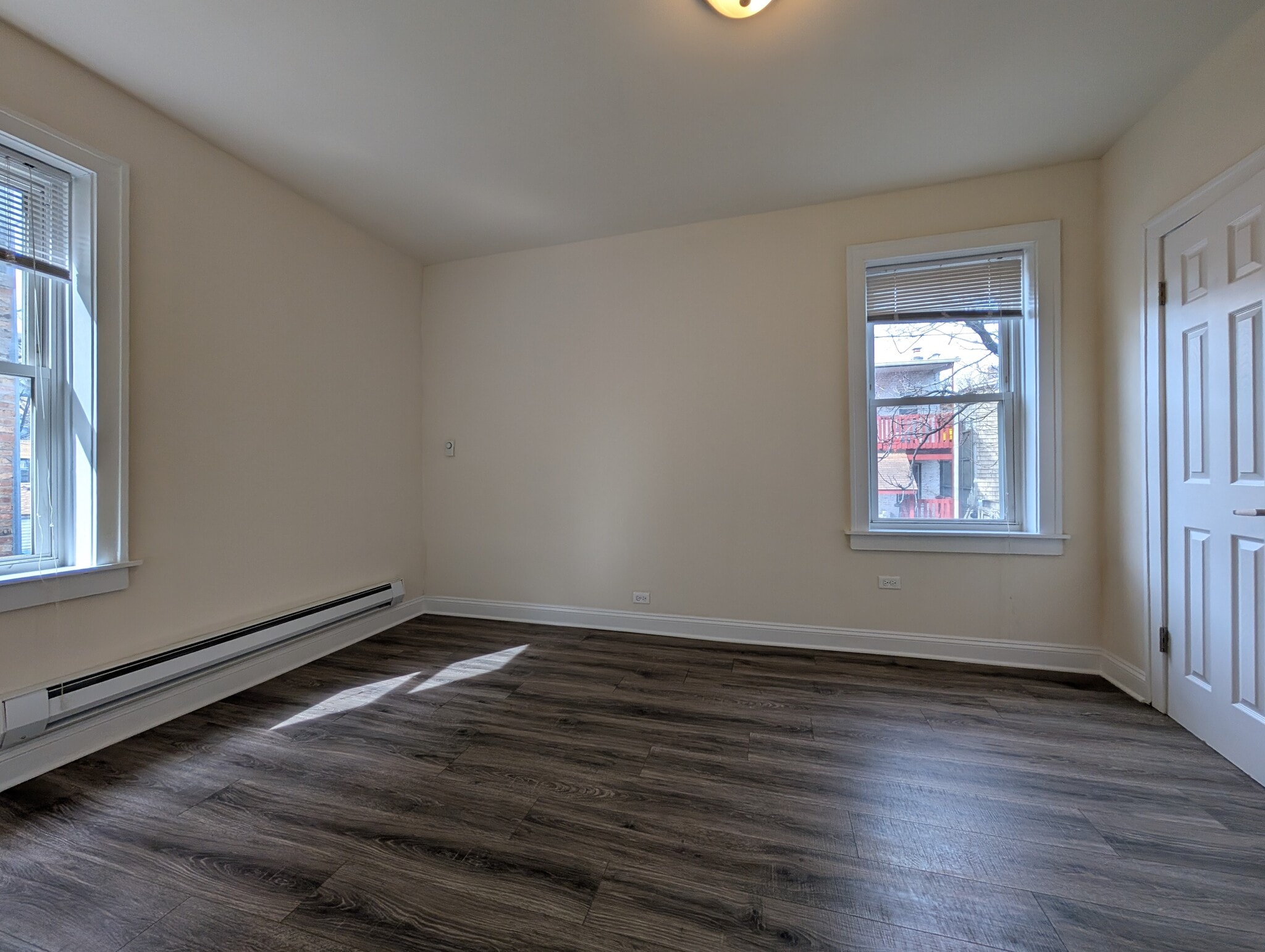 Building Photo - 2930 W Palmer St