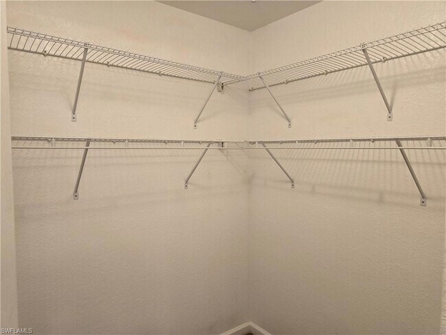 Building Photo - 12940 Positano Cir