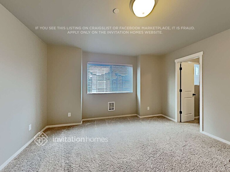 Building Photo - 6505 47th Ave NE