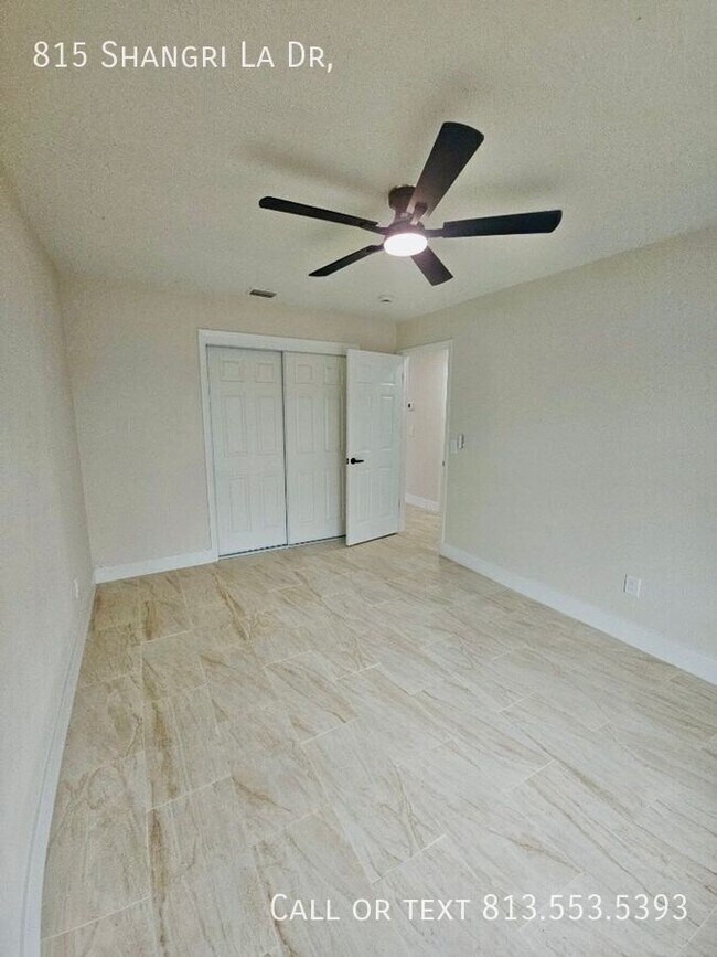 Building Photo - 815 Shangri La Dr