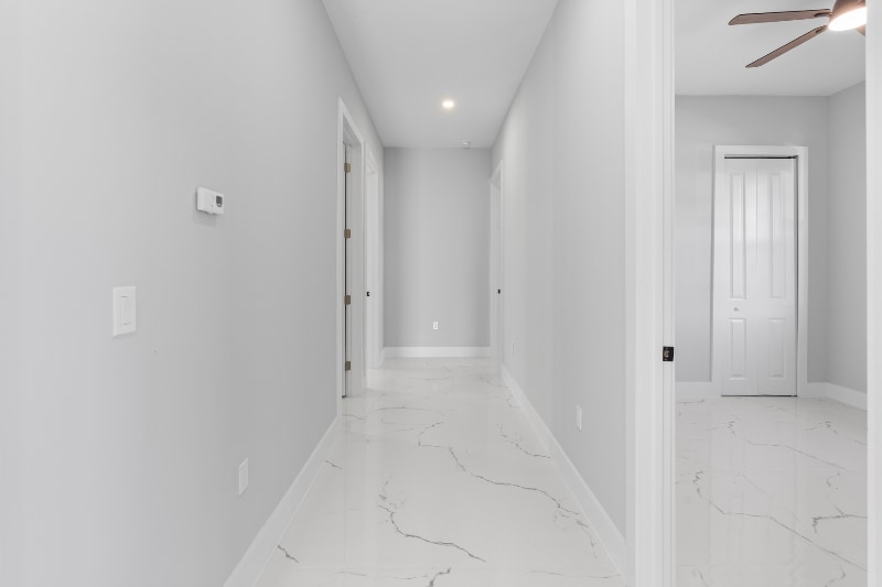 Building Photo - 2603 3rd St SW