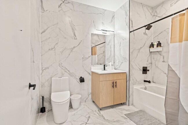 Building Photo - 1247 N 2nd St