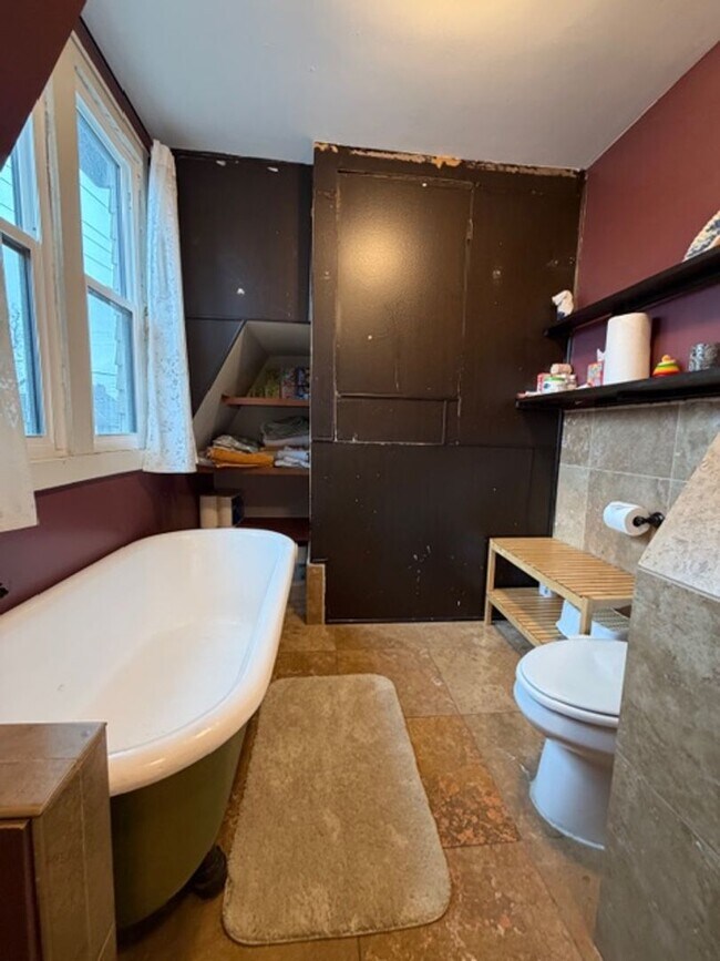 Building Photo - 1538 S 400 E