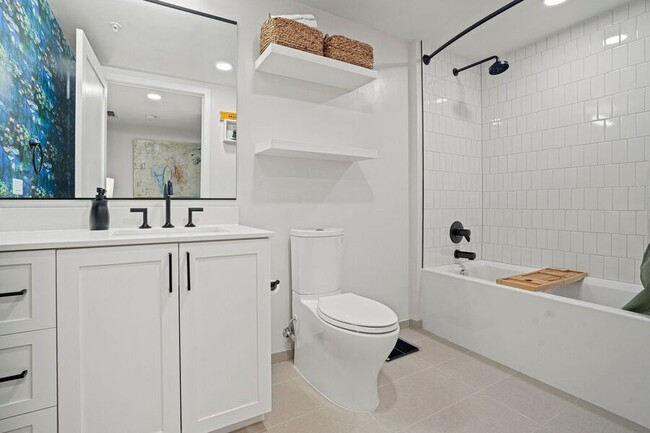 Building Photo - Nice Nest in Navy Yard| - Pet friendly and...