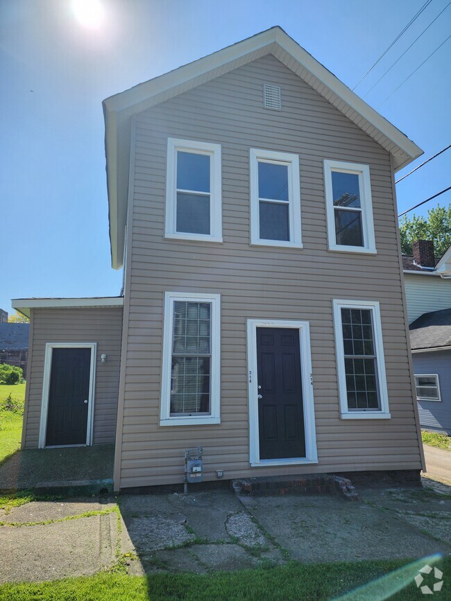 Building Photo - 314 Jefferson St