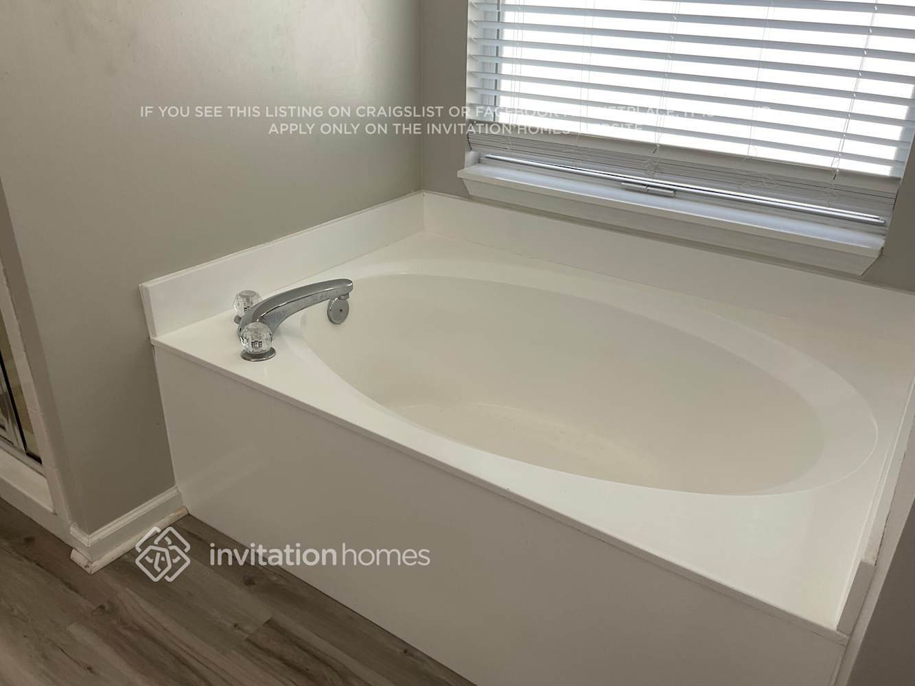 Building Photo - 921 Mineral Creek Dr