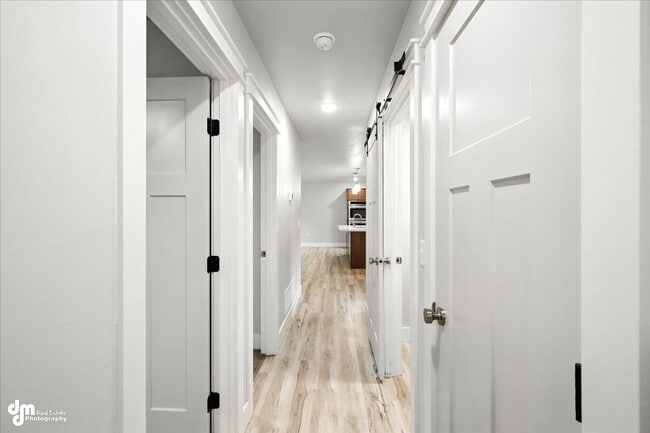 Building Photo - New & Upgraded 4BD Home!