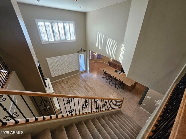 Building Photo - 3216 S Cottonwood Dr