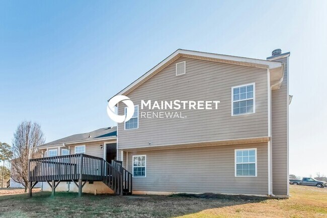 Building Photo - 3 Bedroom Pet-Friendly Home in Ellenwood, GA with Main Street Renewal