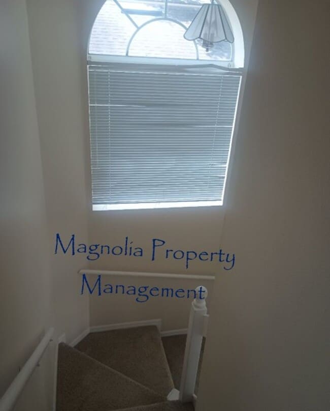 Building Photo - Sutton Ridge, near UCF or Valencia