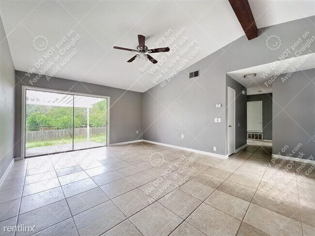 Building Photo - 8411 Collingwood-