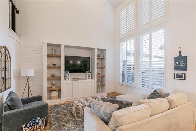 Building Photo - 2425 Longspur Dr