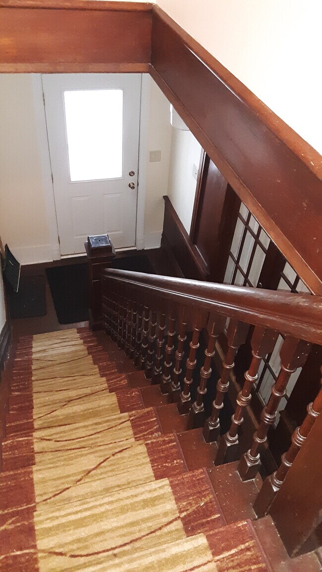 Building Photo - 1257 Jackson St