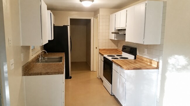 Building Photo - 3712 Patina Dr
