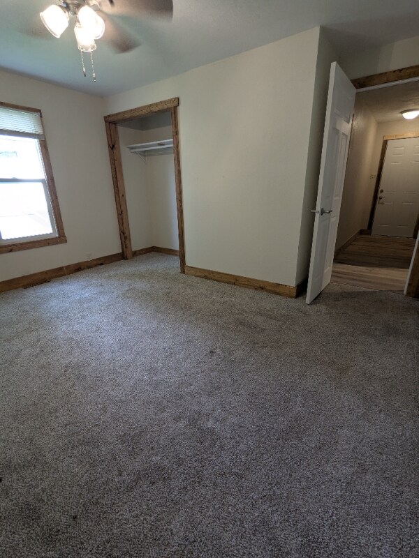 Building Photo - 104 N Rural St