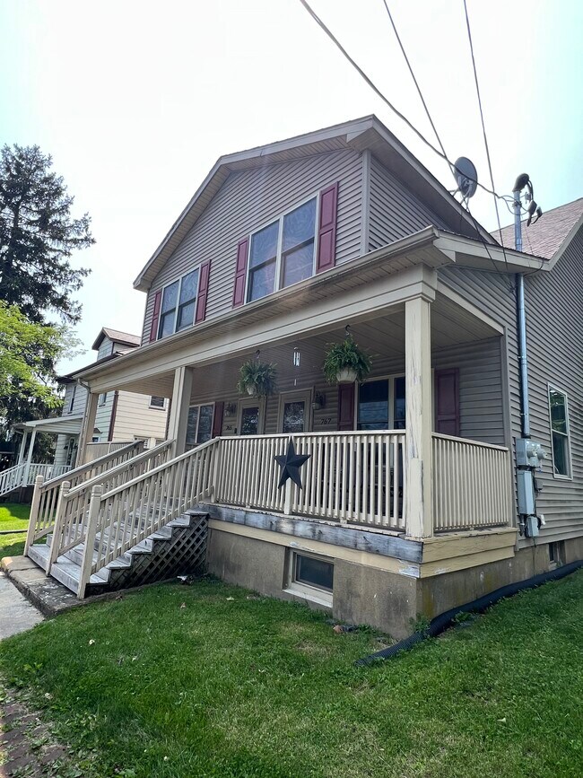 Building Photo - 765 Nazareth Pike
