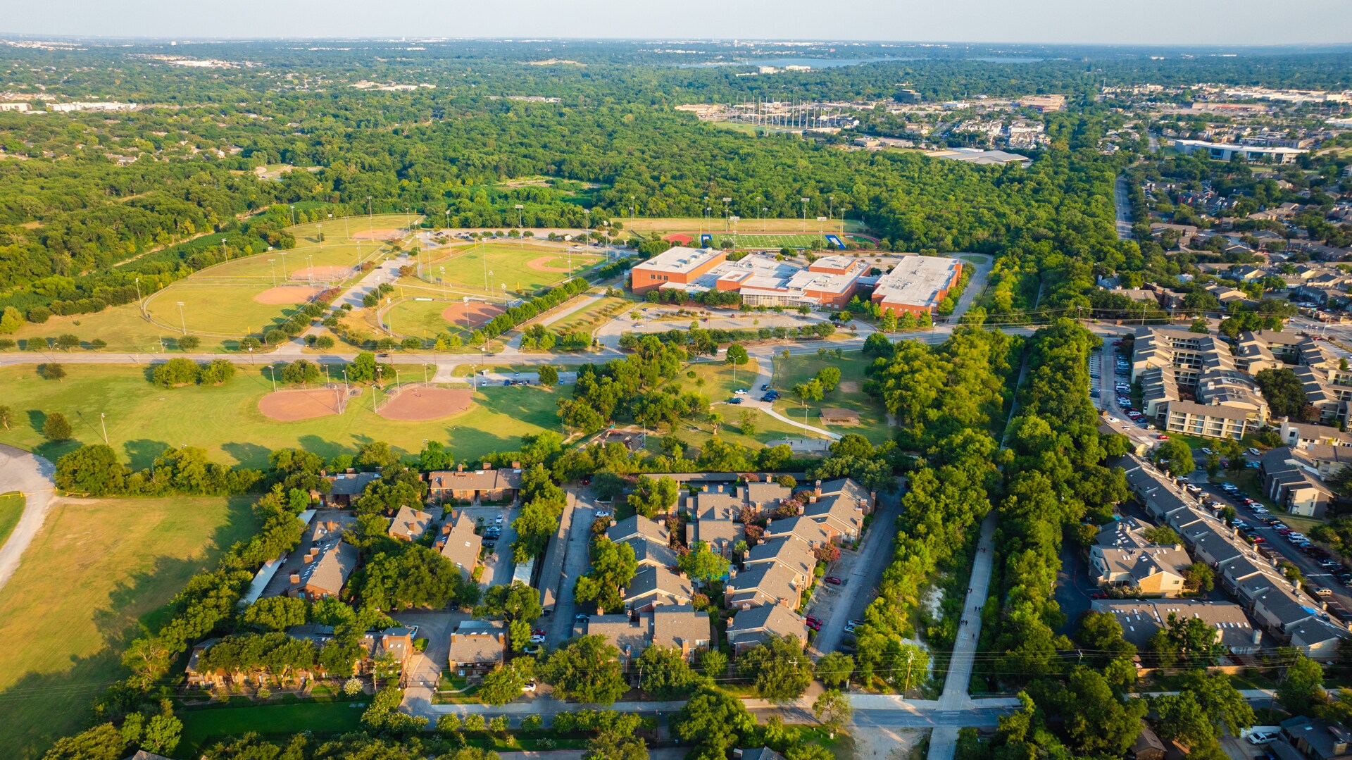Building Photo - 7510 Holly Hill Dr