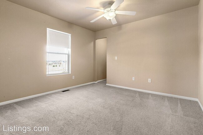 Building Photo - 3 br, 3 bath House - 2601 Coach House Loop