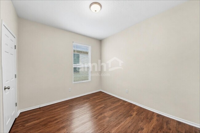 Building Photo - 150 Texas Thistle