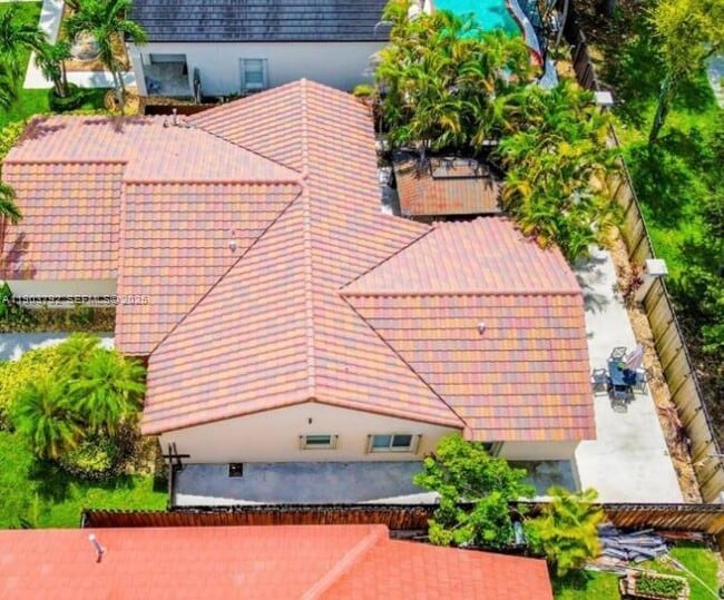 Building Photo - 7830 SW 161st Pl