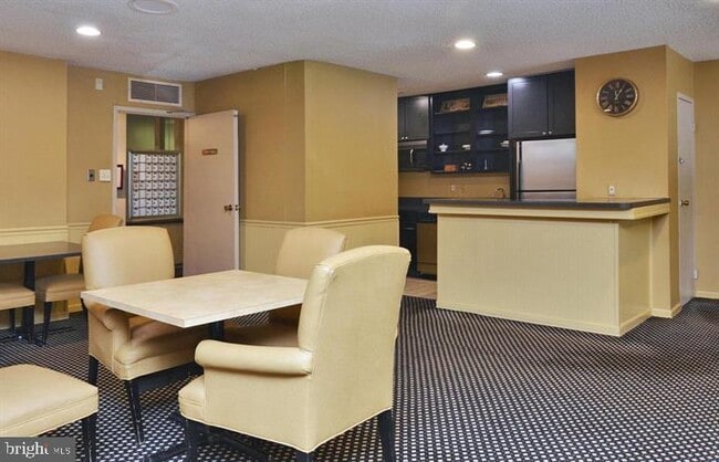 Building Photo - 11801 Rockville Pike