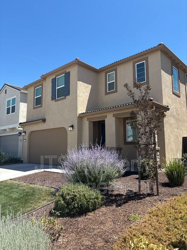 Building Photo - 3606 Nuestra Ave