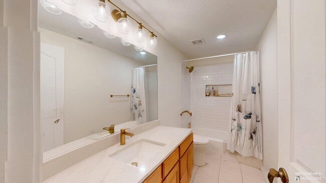 Building Photo - House for Rent in the Gated Community of W...