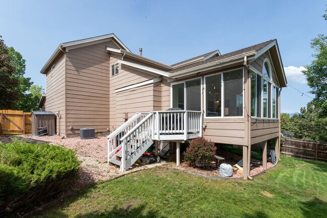 Building Photo - Charming 4-Bedroom Home in Prime Location!!!