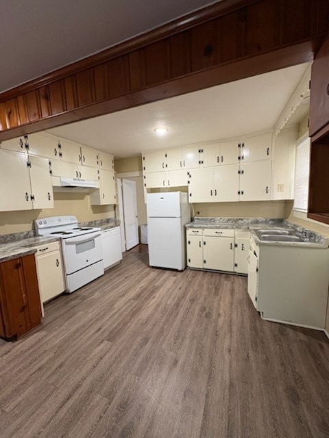 Building Photo - 703 Harrold Ave