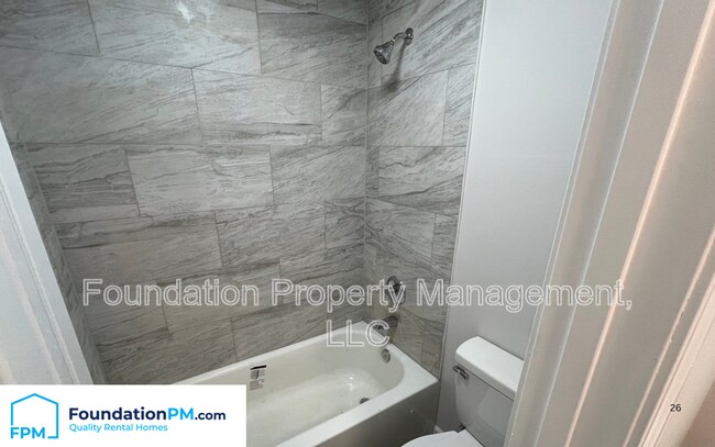 Building Photo - 4911 Shayne Cove