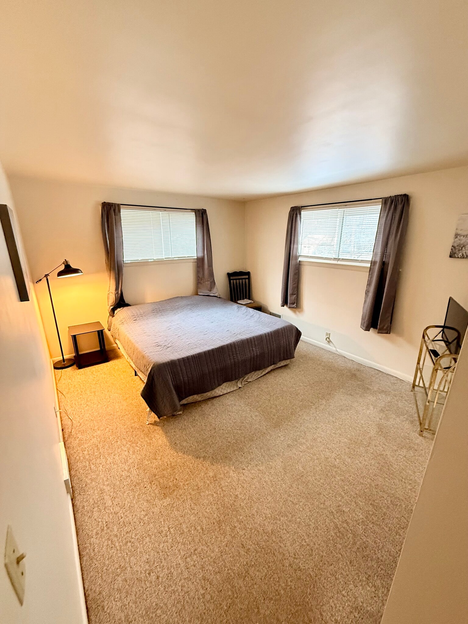 Building Photo - 310 Poplar St