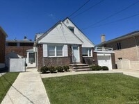 Building Photo - 28-52-52 215th Pl