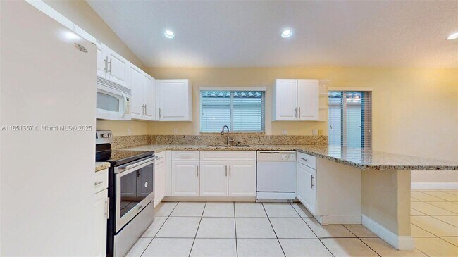 Building Photo - 13524 SW 144th Terrace