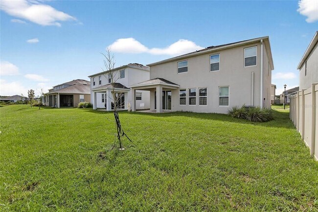 Building Photo - 2546 Warren Acrs Blvd
