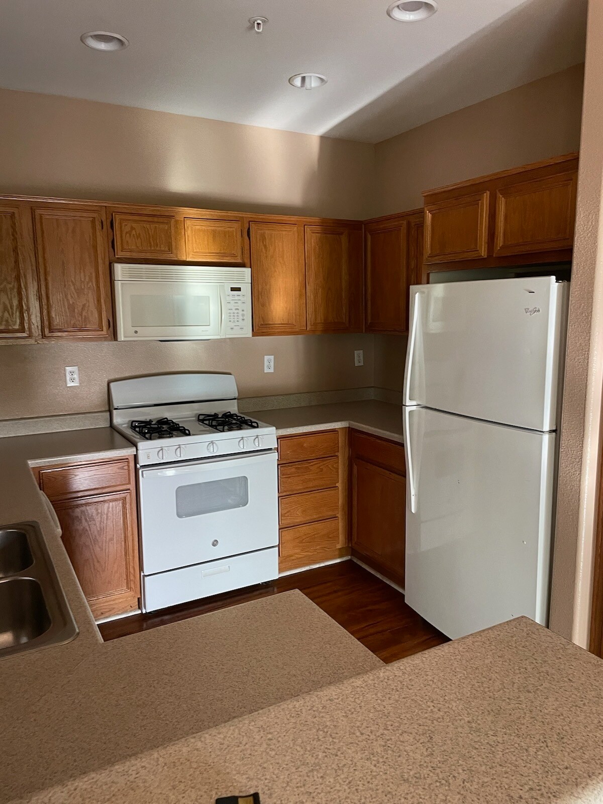 Building Photo - 26460 Arboretum Way