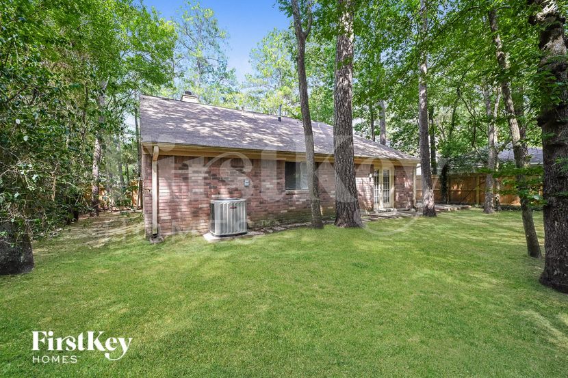 Building Photo - 50 Rockridge Dr