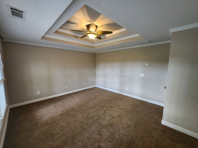 Building Photo - 2681 Oak Village Trail