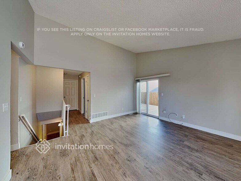 Building Photo - 19857 E Cornell Ave