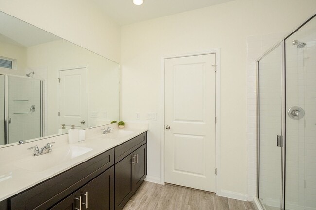 Building Photo - 18134 Sonresa Wy