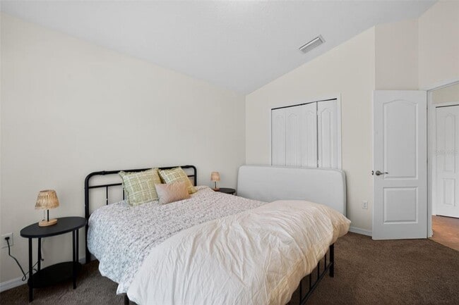 Building Photo - 7001 Interbay Blvd