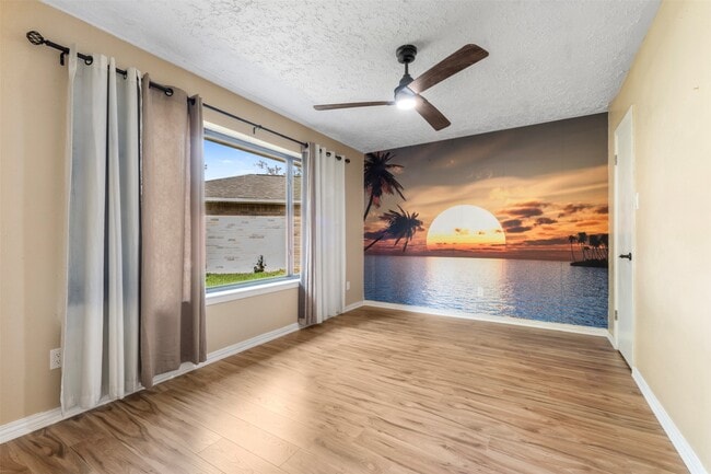 Building Photo - 15719 Tammany Ln