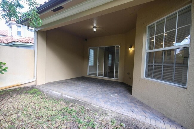 Building Photo - 9845 Cobblestone Creek Dr