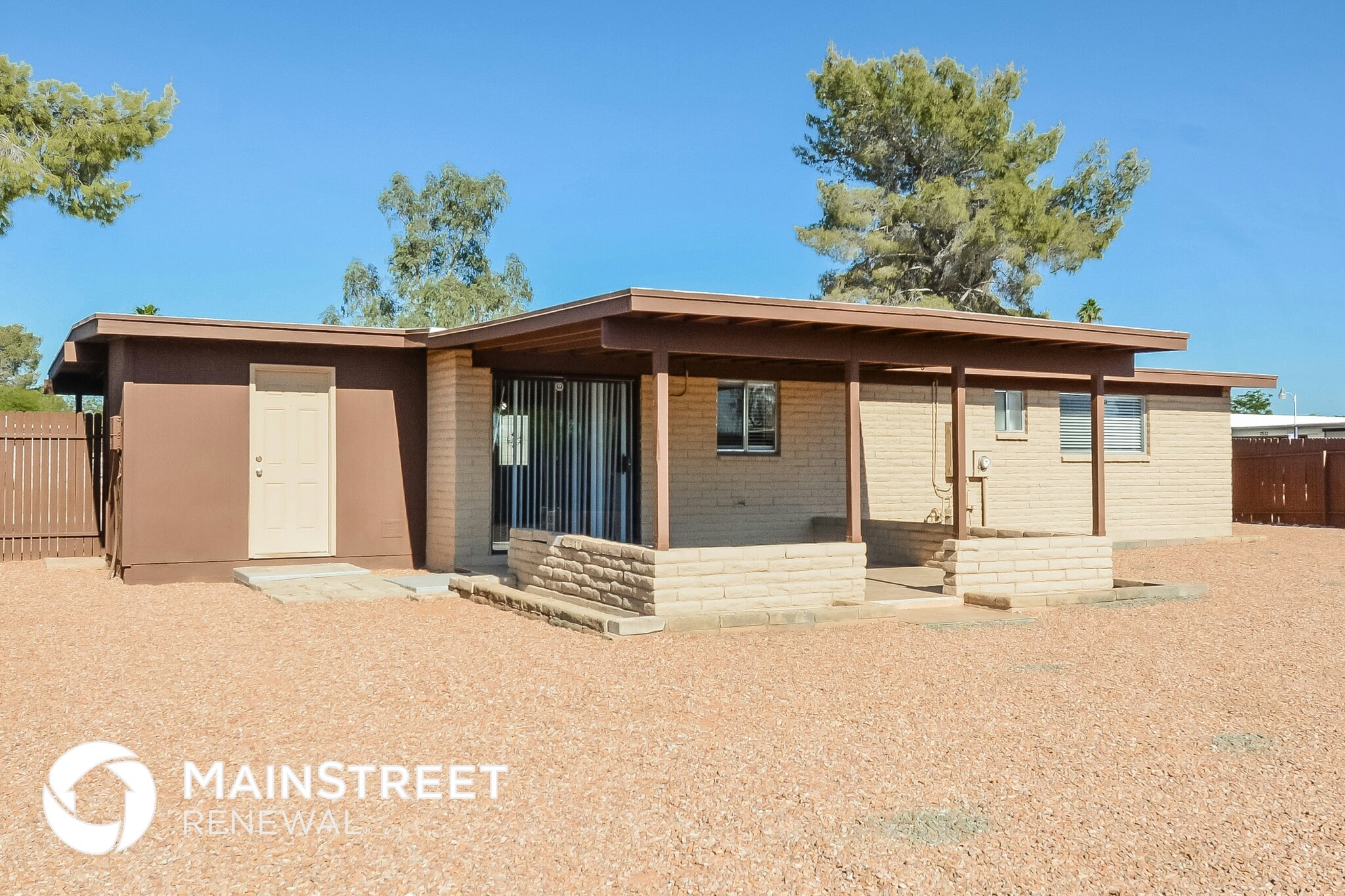 Building Photo - 4550 S Lotus Cir