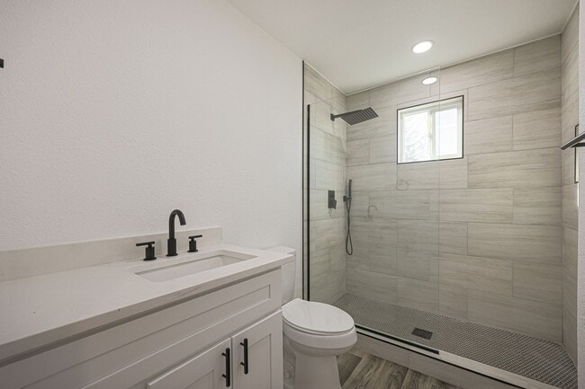 Building Photo - 329 N 12th St